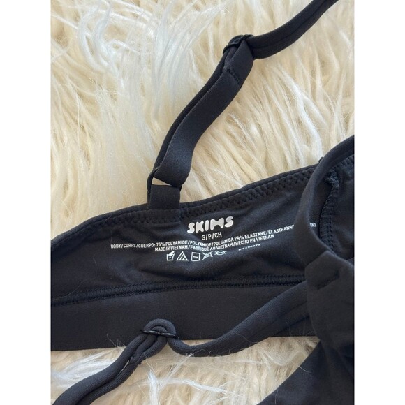 Skims Fits Everybody Triangle Bralette Onyx Size Small - Picture 7 of 8